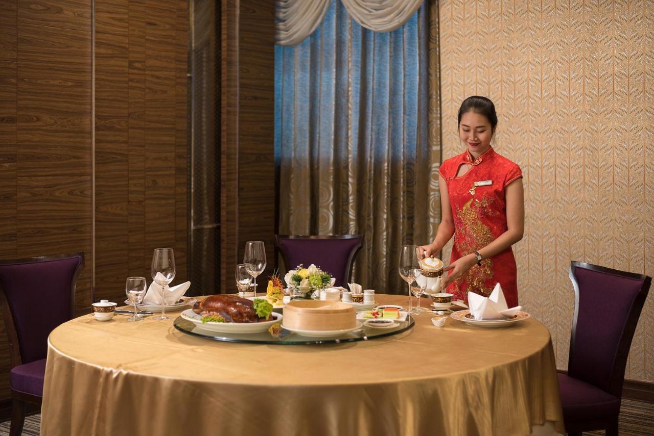The Berkeley Hotel Pratunam Bangkok Exteriér fotografie A restaurant in China